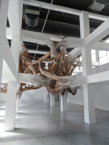 "Baitogogo," Henrique Oliveira [Photo by the author]